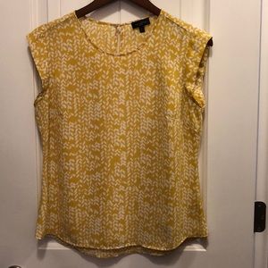 The Limited yellow patterned cap sleeved blouse